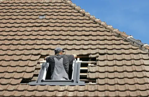 Pose de velux - Saint-Loup-sur-Semouse